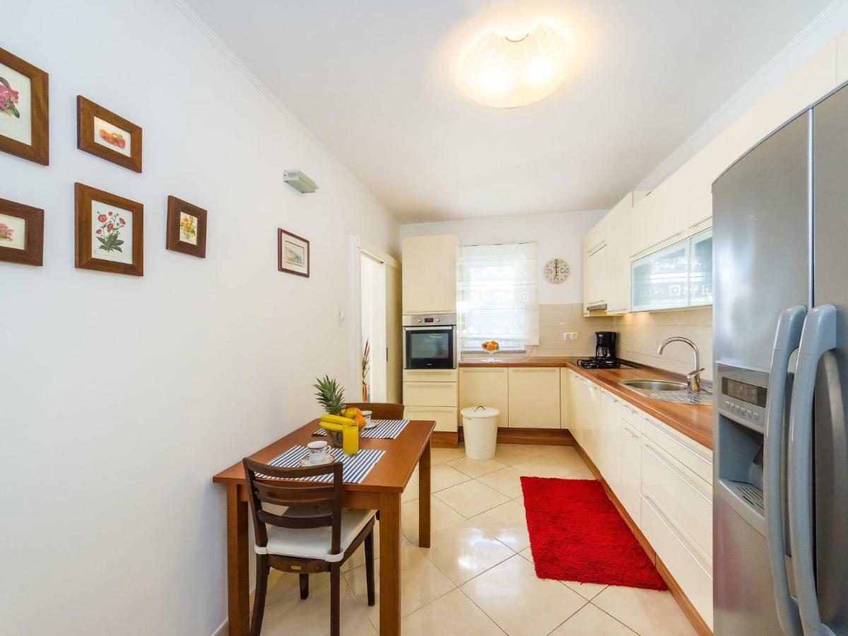 Navis Luxury Villa Vodice Buitenkant foto