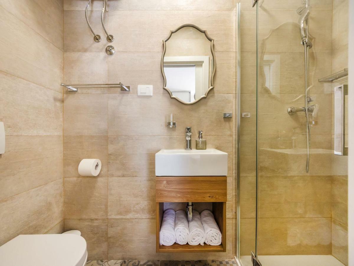 Navis Luxury Villa Vodice Buitenkant foto