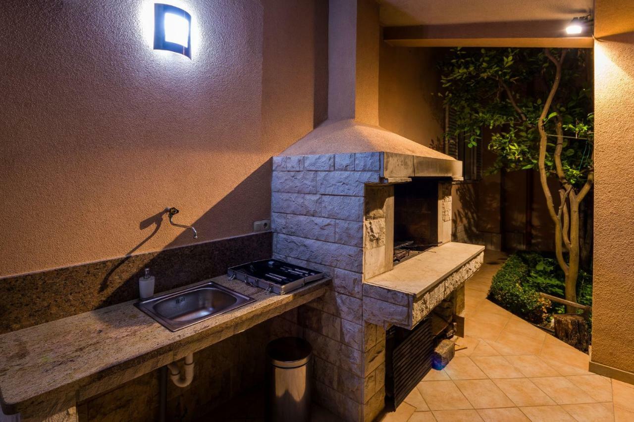 Navis Luxury Villa Vodice Buitenkant foto