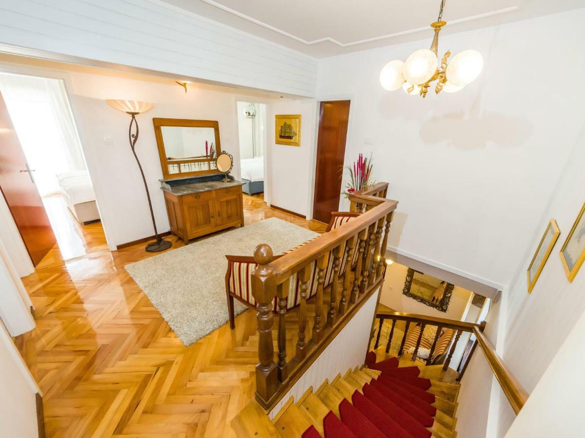 Navis Luxury Villa Vodice Buitenkant foto