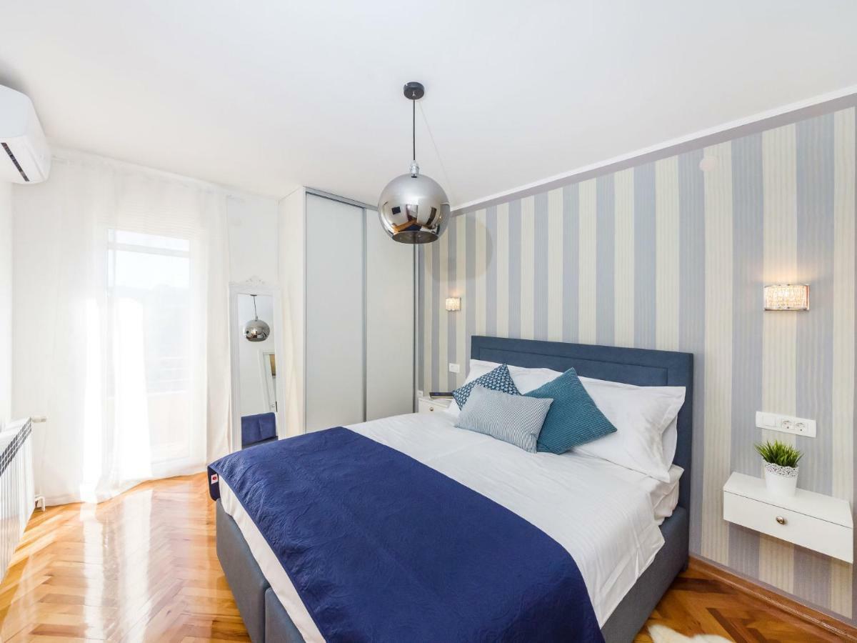 Navis Luxury Villa Vodice Buitenkant foto