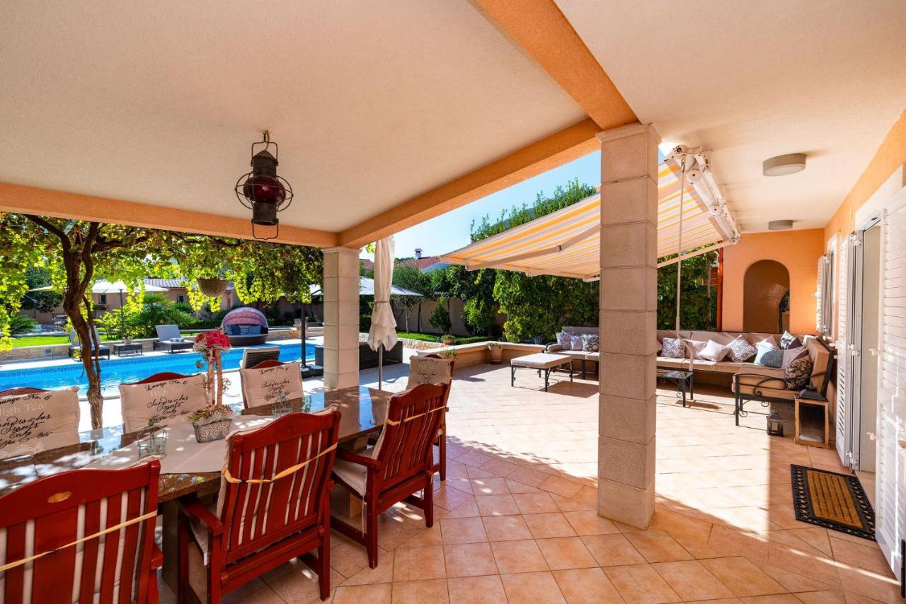Navis Luxury Villa Vodice Buitenkant foto