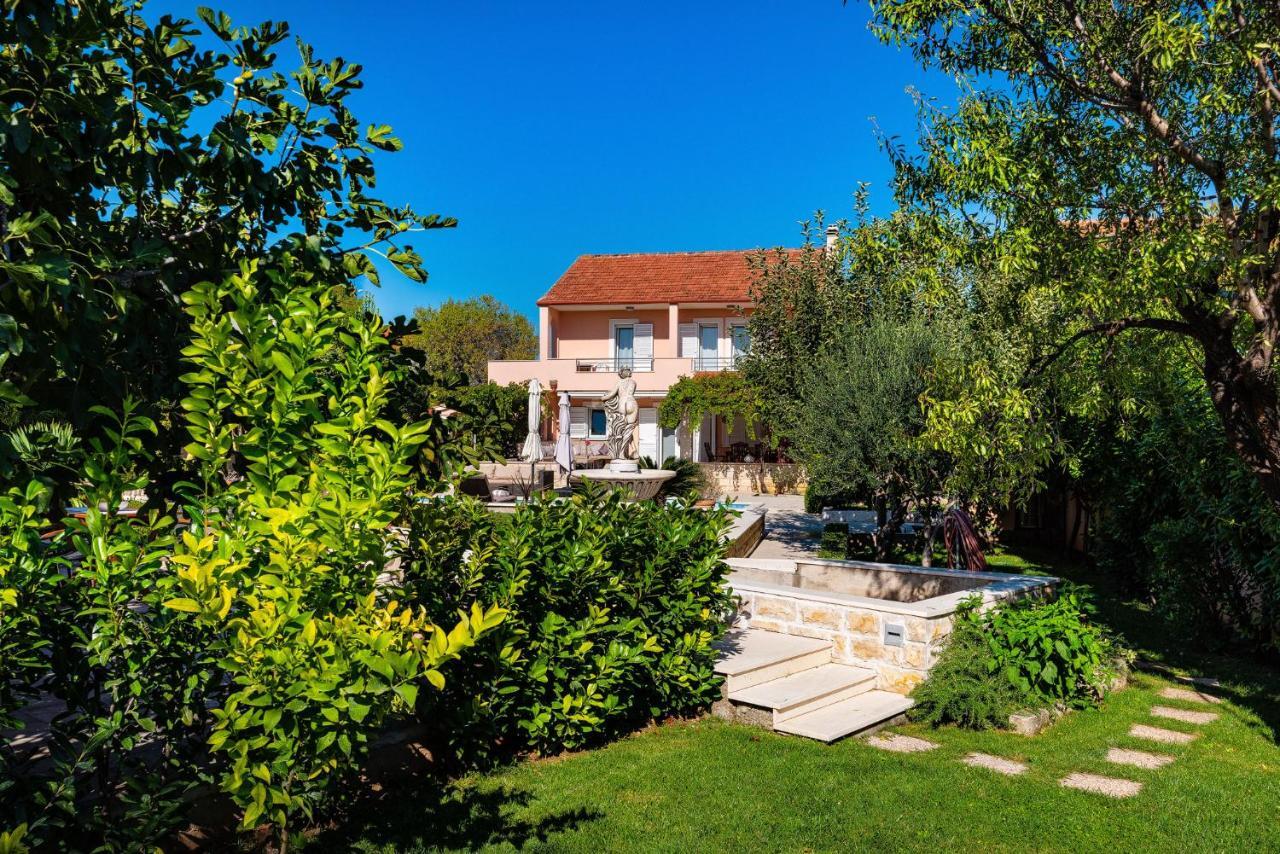 Navis Luxury Villa Vodice Buitenkant foto